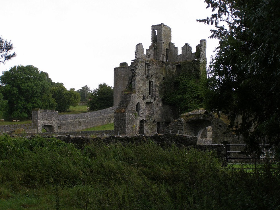 A Large Irish castle ruins and stone built walls